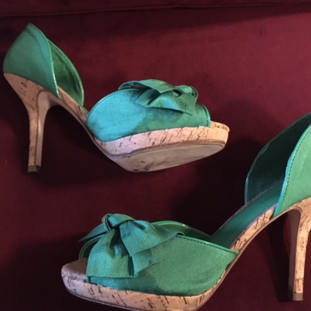 Kelly Green Taffeta Women's Heels